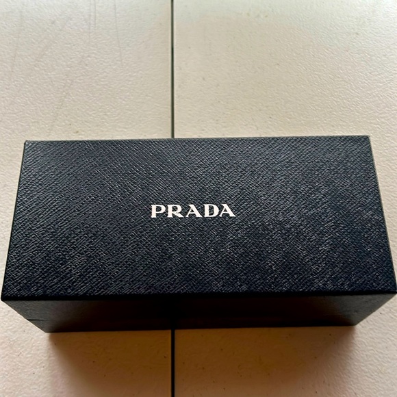 Women’s Black Prada Sunglasses New with box but no Price tag. - Picture 11 of 16